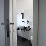 Casa Alessandra Nel Centro Di Con 2 E 2 Bagni 펜션