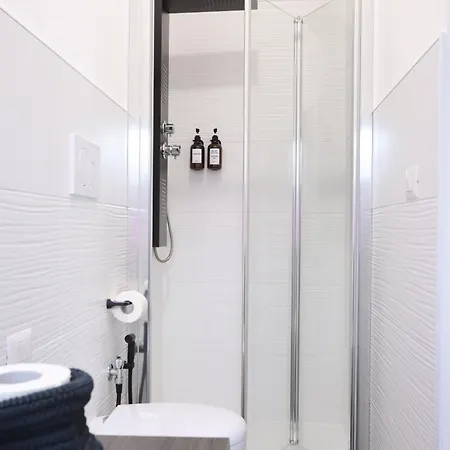 Casa Alessandra Nel Centro Di Con 2 E 2 Bagni