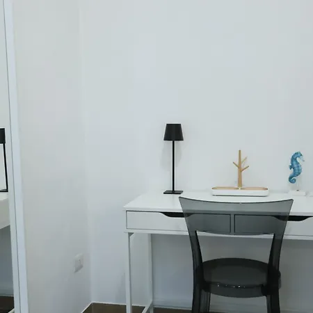 Casa Alessandra Nel Centro Di Con 2 E 2 Bagni